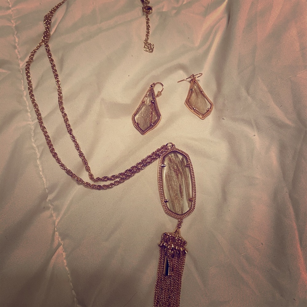 Kendra Scott Rose Gold Necklace and Earring set
